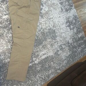 511 tactical pants with cargo pockets
